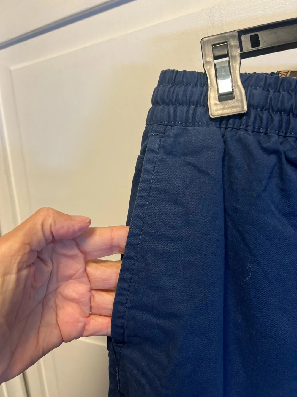 NWT Vans Mens Range Elastic Relaxed Fit Pants Size Medium Color Navy Blue